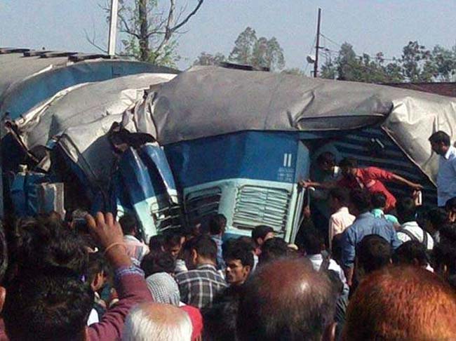 रेल हादसे की तस्वीर