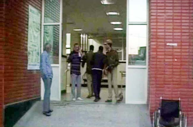 सांबा में सेना के कैंप में आतंकी हमला