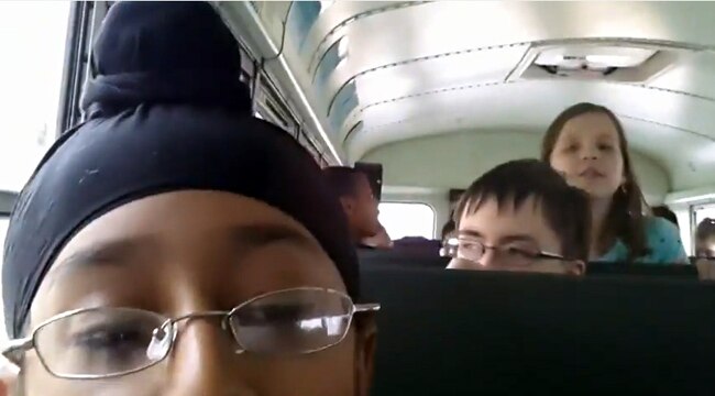 हरसुख सिंह और उसके क्लासमेट्स