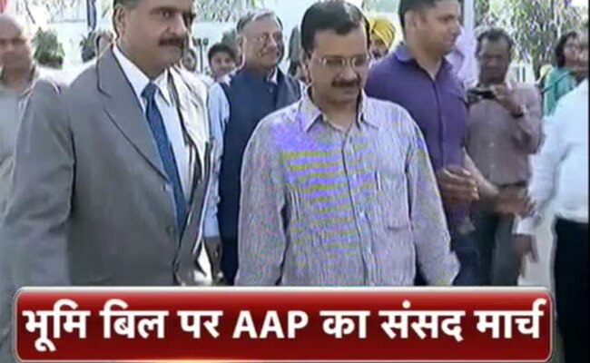 मोर्चा खोलने को तैयार AAP