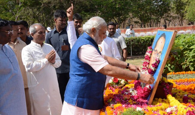 मोदी भी कर चुके हैं अम्बेडकर की तारीफ