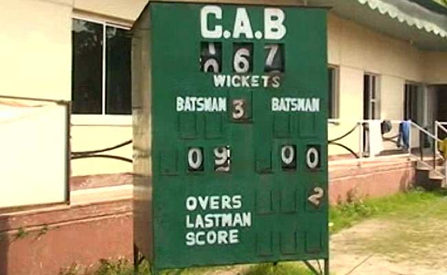 कोलकाता पुलिस और बिजॉय स्पोर्ट्स के बीच चल रहा था सेमीफाइनल मुकाबला