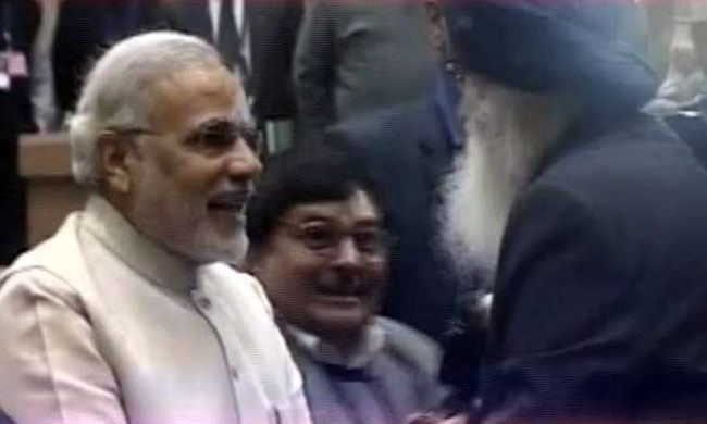 मोदी के डिनर में कई नेता हुए शामिल