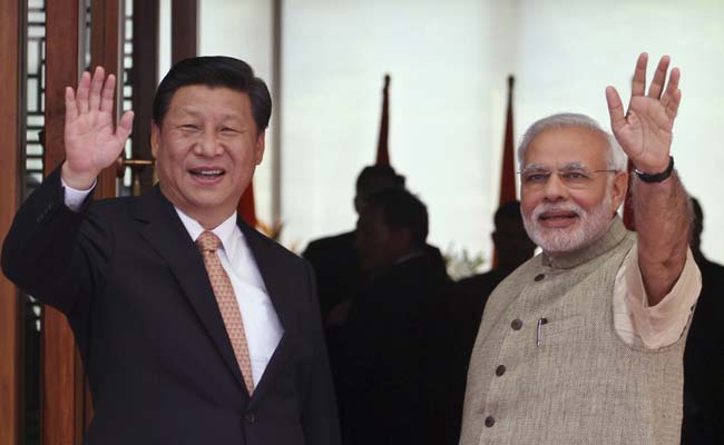 शी जिनपिंग के साथ नरेंद्र मोदी (फाइल फोटो)