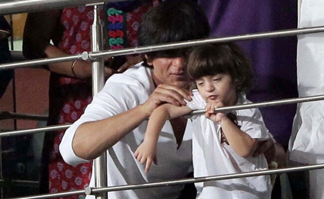 शाहरुख खान के साथ अबराम