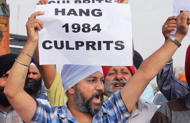 sikh committee threatens to protest against modi and kejriwal government for 1984 riots