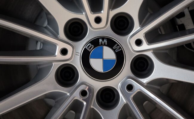 BMW ने लॉन्च की नई कार, कीमत 1.21 करोड़ रुपये