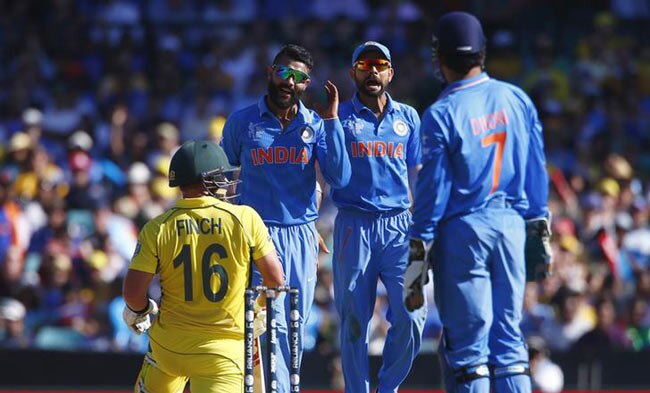 File Photo: रविंद्र जडेजा, विराट कोहली और एमएस धोनी