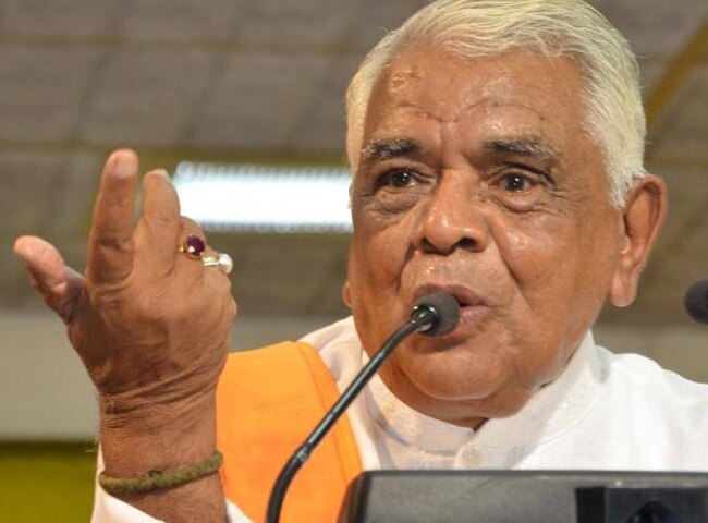 मध्य प्रदेश के गृह मंत्री बाबूलाल गौर की फाइल फोटो