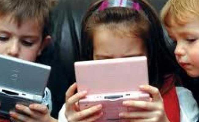 बच्चे, गैजेट्स