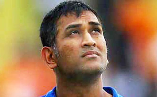 इस हार के बाद धोनी के भविष्य को लेकर सवाल उठना लाजमी था