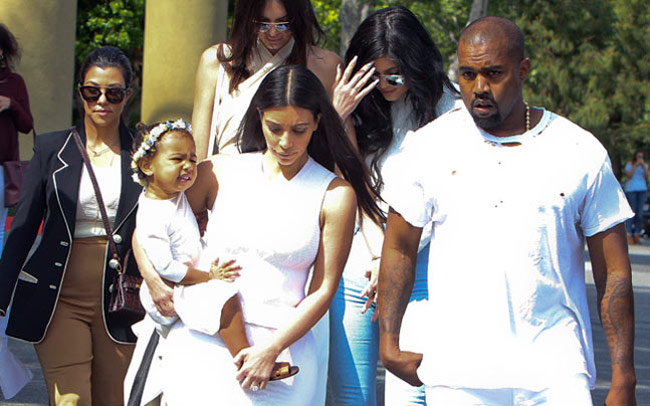 किम कर्दाशियां वेस्ट और रैपर केनी वेस्ट