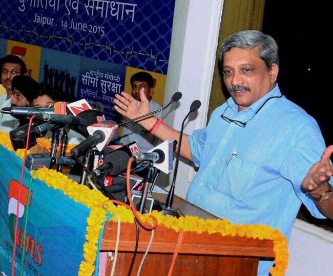 मनोहर पर्रकर, रक्षा मंत्री