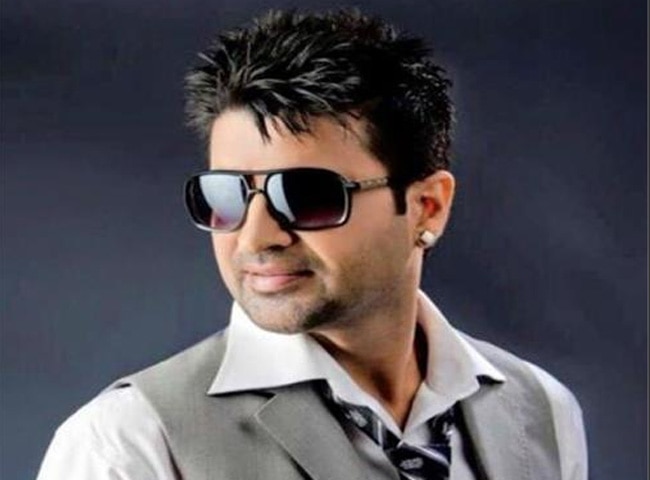 पंजाबी सिंगर धर्मप्रीत की फाइल फोटो