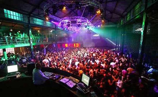 दिल्ली में क्लब चलाना अब होगा आसान