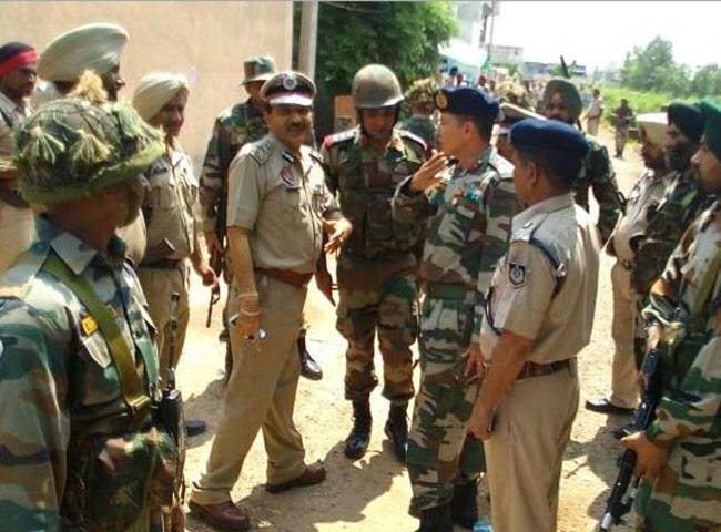 गुरदासपुर में आतंकियों से मुठभेड़ के दौरान सुरक्षाबल (फाइल फोटो)