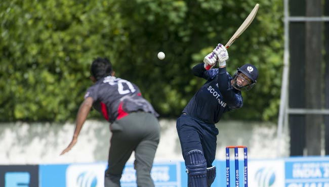 स्कॉटलैंड से हारा यूएई