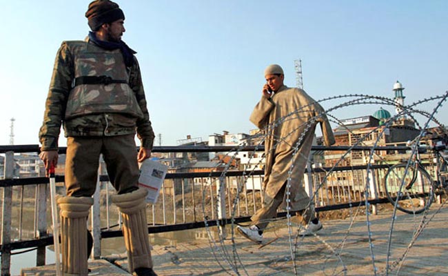 श्रीनगर में निषेधाज्ञा