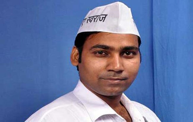 AAP MLA Manoj Kumar