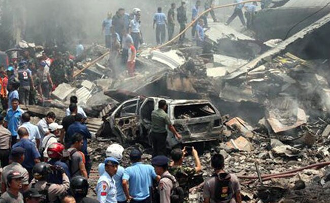 इंडोनेशिया का विमान हादसे का शिकार