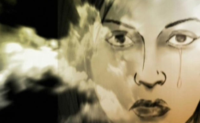 छेड़छाड़ से परेशान छात्राओं ने जाना छोड़ा स्कूल