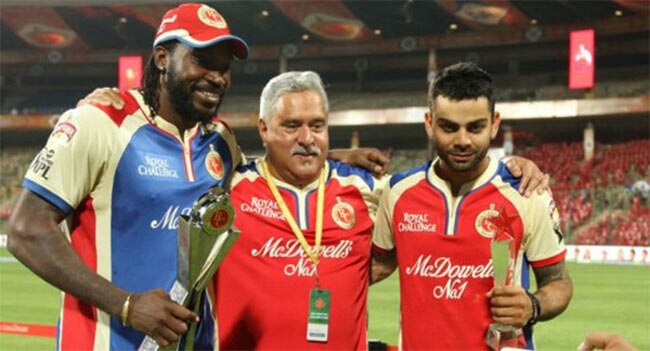 विजय माल्या के साथ विराट कोहली और क्रिस गेल (फाइल फोटो)