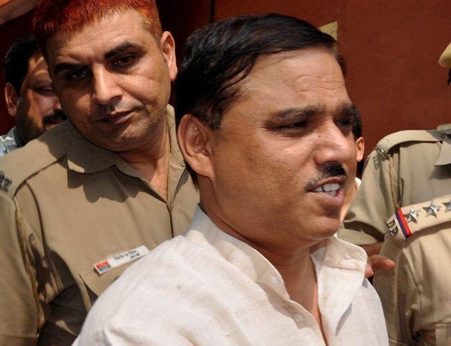 दिल्ली के पूर्व मंत्री जितेंद्र तोमर