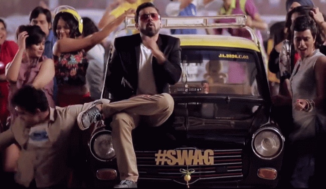 गाने 'फैशन वाले बाबू' का एक सीन