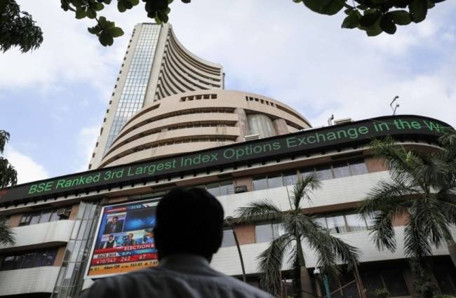 File Photo: बंबई स्टॉक एक्सचेंज