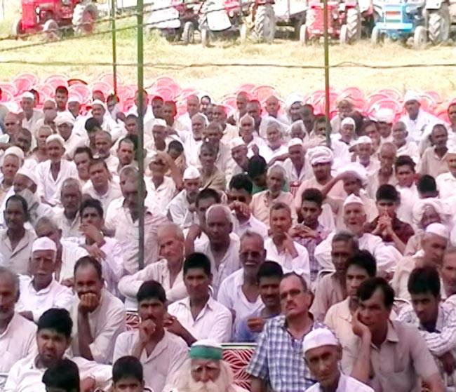 बागपत में जाटों की महापंचायत में कई राज्यों के लोग शामिल हुए