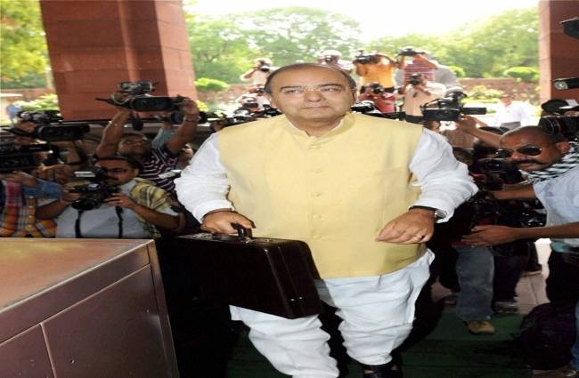 बजट बनाने का काम दो महीने पहले शुरू