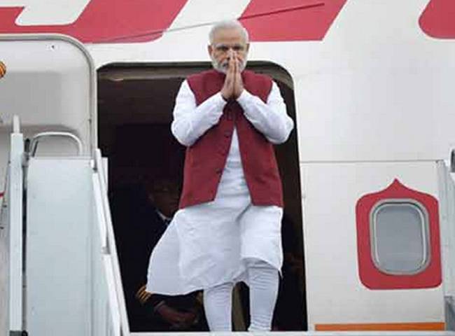 प्रधानमंत्री नरेंद्र मोदी