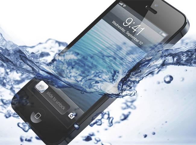 सबसे पहले फोन को करें स्व‍िच ऑफ