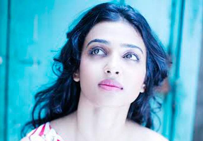 अभिनेत्री राधिका आप्टे