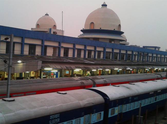 राजधानी पटना स्थि‍त राजेंद्र नगर टर्मिनल