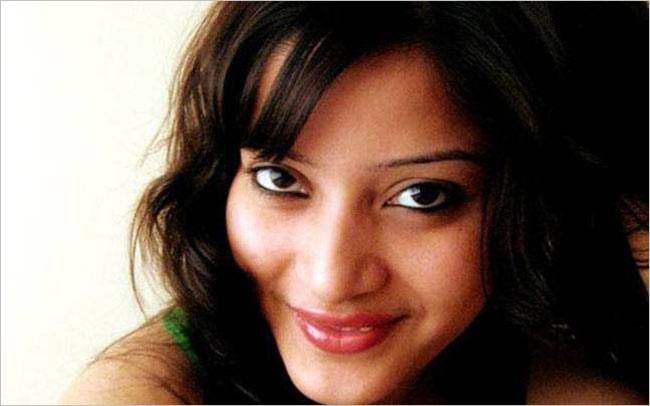 उलझती जा रही है शीना मर्डर केस की गुत्थी