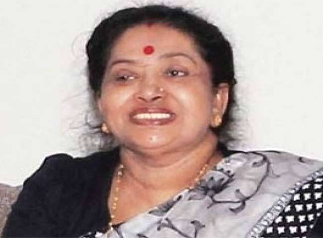 प्रथम महिला शुभ्रा मुखर्जी की फाइल फोटो