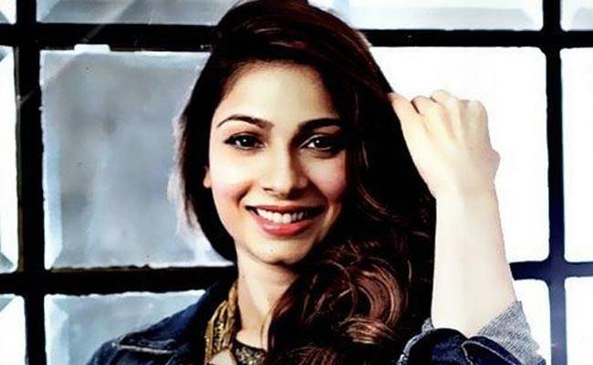 तनीषा मुखर्जी