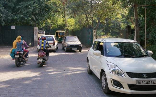 कॉलोनियों को नियमित किया जाना भी है बड़ा मुद्दा