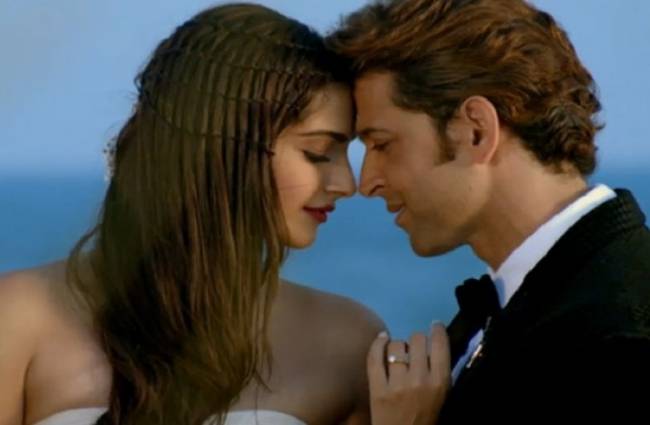 सोनम-ऋतिक का रोमांटिक वीडियो हुआ था मशहूर