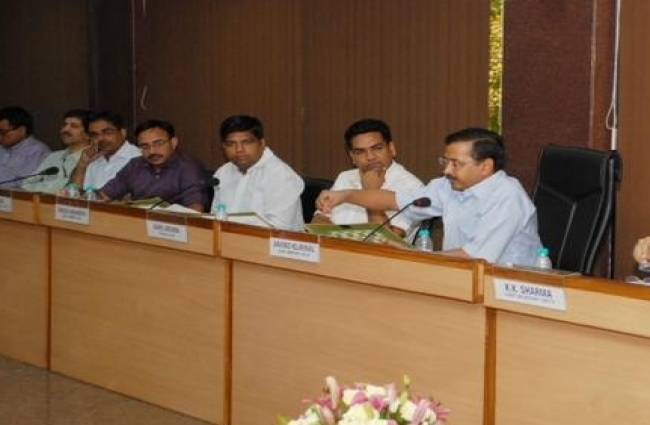 जल नीति कार्यशाला में CM केजरीवाल