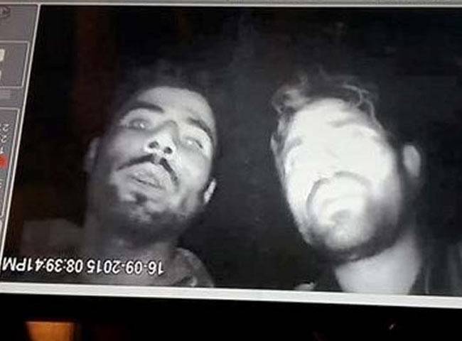 सुरंग में फंसे सतीश (बाएं) और मनीराम