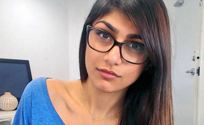 मिया खलीफा