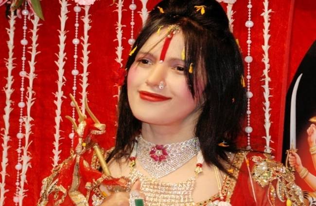 राधे मां के खिलाफ शिकायत दर्ज