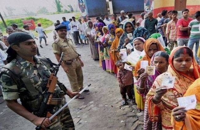 कई सीटें हैं नक्सल प्रभावित