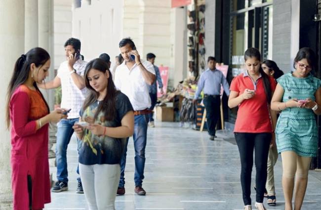 कॉल ड्रॉप पर हर्जाने का नियम लागू होगा: ट्राई