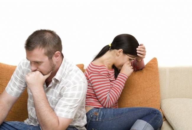 वैवाहिक तनाव से महिलाएं ज्यादा परेशान होती हैं