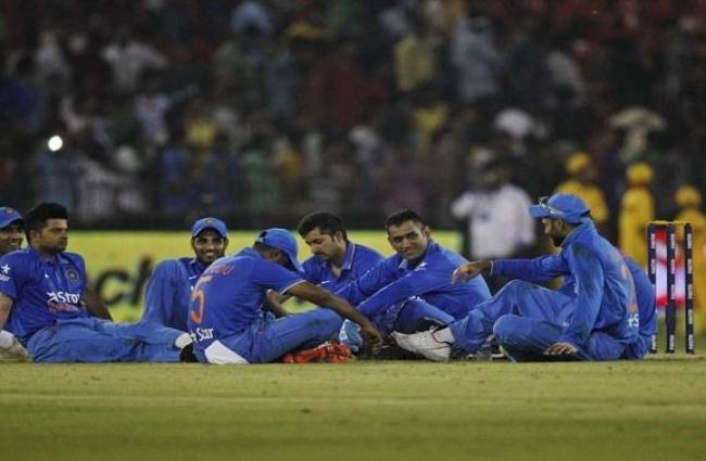 टीम इंडिया की हार के बाद प्रसंशकों ने जताया था गुस्सा