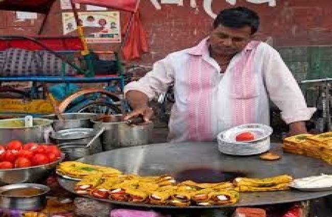 सड़क किनारे खाना बनाने पर रोक