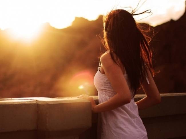 सिंगल वुमन